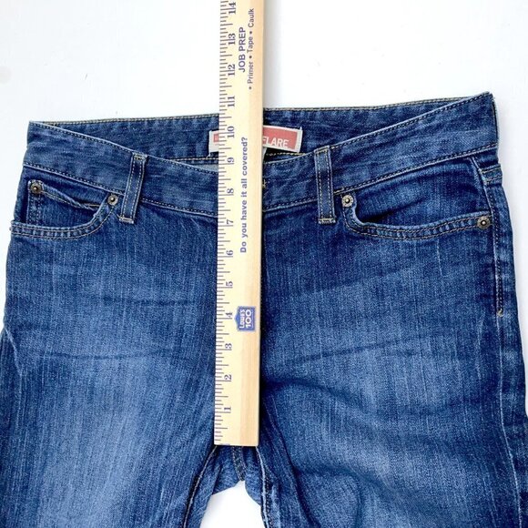 Gap Jeans Women's Curvy Fit Flare Leg Stretch size 8 length 30" - Picture 4 of 8